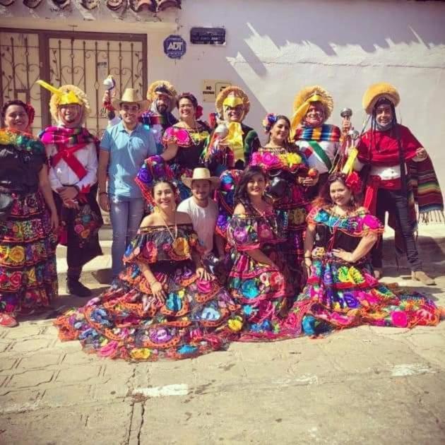 Casa Lothuz Spacio Cultural Y Disidente San Cristobal de las Casas Ngoại thất bức ảnh