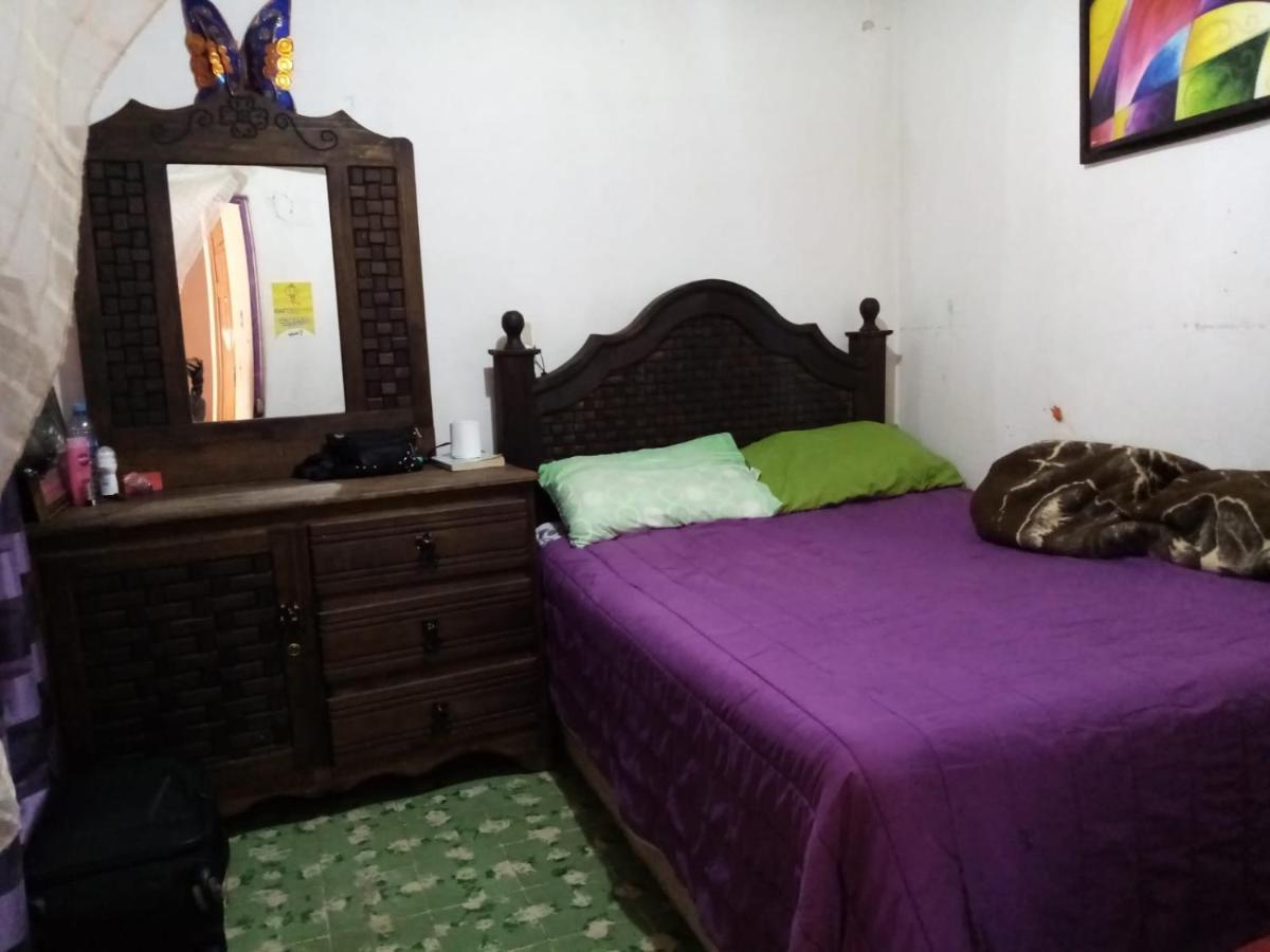 Casa Lothuz Spacio Cultural Y Disidente San Cristobal de las Casas Ngoại thất bức ảnh